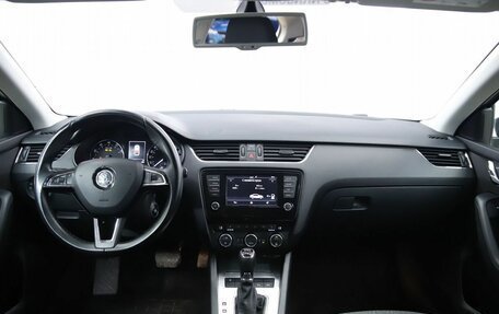 Skoda Octavia, 2015 год, 1 590 000 рублей, 12 фотография