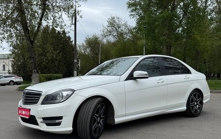 Mercedes-Benz C-Класс, 2013 год, 1 630 000 рублей, 1 фотография