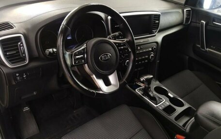 KIA Sportage IV рестайлинг, 2020 год, 2 464 000 рублей, 8 фотография