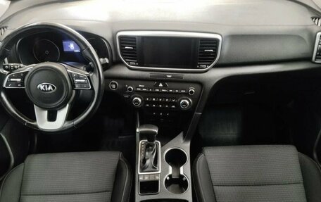 KIA Sportage IV рестайлинг, 2020 год, 2 464 000 рублей, 14 фотография