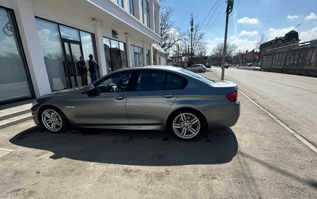 BMW 5 серия, 2010 год, 2 600 000 рублей, 3 фотография