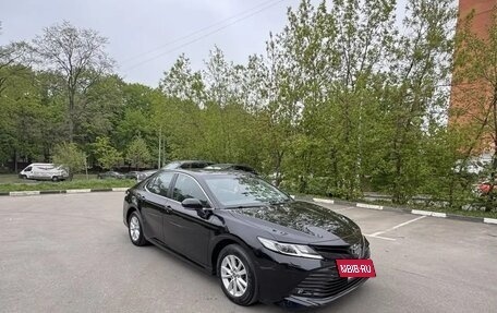 Toyota Camry, 2020 год, 2 850 000 рублей, 12 фотография