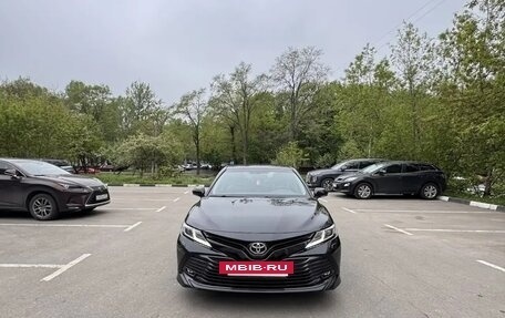 Toyota Camry, 2020 год, 2 850 000 рублей, 15 фотография