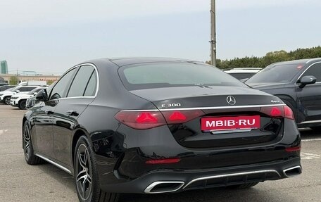 Mercedes-Benz E-Класс, 2024 год, 7 300 000 рублей, 3 фотография