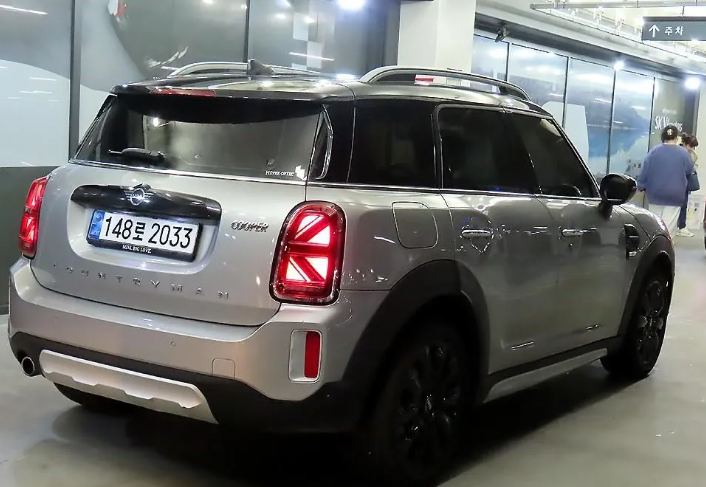 MINI Countryman II (F60), 2023 год, 2 250 000 рублей, 4 фотография
