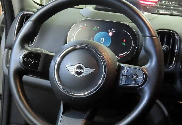 MINI Countryman II (F60), 2023 год, 2 250 000 рублей, 8 фотография