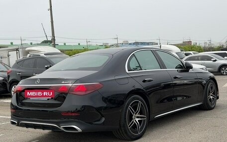 Mercedes-Benz E-Класс, 2024 год, 7 300 000 рублей, 2 фотография