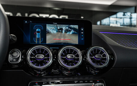 Mercedes-Benz GLA, 2024 год, 6 500 000 рублей, 15 фотография