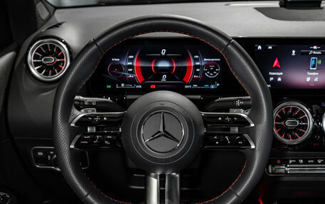 Mercedes-Benz GLA, 2024 год, 6 500 000 рублей, 13 фотография