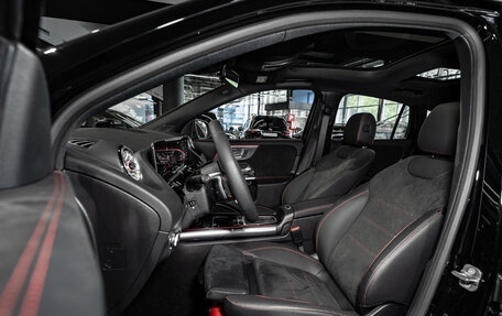 Mercedes-Benz GLA, 2024 год, 6 500 000 рублей, 19 фотография