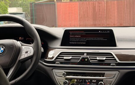 BMW 7 серия, 2019 год, 4 000 000 рублей, 9 фотография