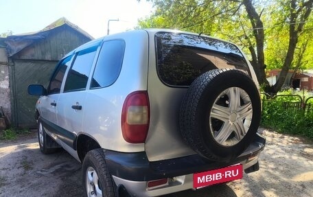 Chevrolet Niva I рестайлинг, 2003 год, 350 000 рублей, 3 фотография