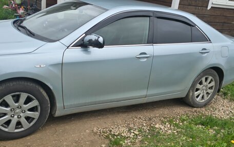 Toyota Camry, 2008 год, 700 000 рублей, 3 фотография