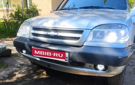 Chevrolet Niva I рестайлинг, 2003 год, 350 000 рублей, 5 фотография