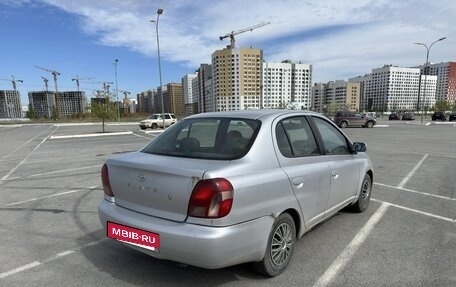 Toyota Platz, 2000 год, 245 000 рублей, 4 фотография