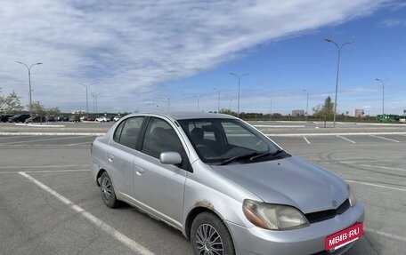 Toyota Platz, 2000 год, 245 000 рублей, 2 фотография