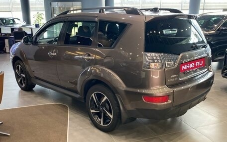 Mitsubishi Outlander III рестайлинг 3, 2011 год, 1 575 000 рублей, 5 фотография
