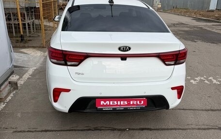 KIA Rio IV, 2017 год, 1 420 000 рублей, 4 фотография