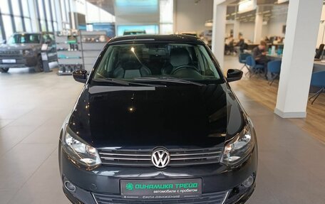 Volkswagen Polo VI (EU Market), 2011 год, 599 000 рублей, 2 фотография