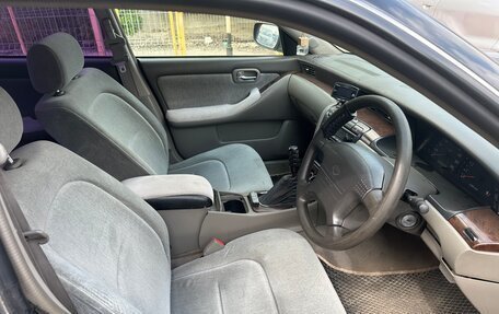 Nissan Laurel VIII, 2000 год, 800 000 рублей, 21 фотография