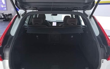 Volvo XC60 II, 2025 год, 5 153 000 рублей, 4 фотография