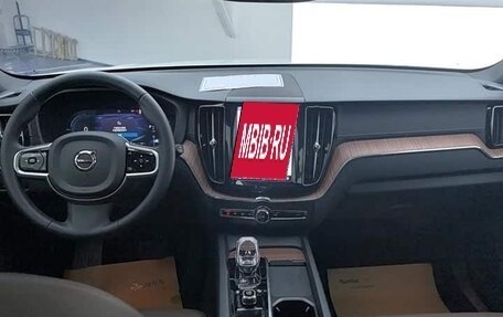Volvo XC60 II, 2025 год, 5 153 000 рублей, 12 фотография