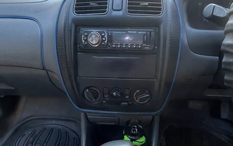 Mazda Familia, 1999 год, 270 000 рублей, 27 фотография