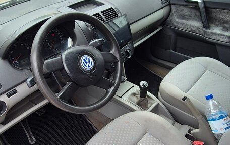 Volkswagen Polo IV рестайлинг, 2002 год, 230 000 рублей, 19 фотография