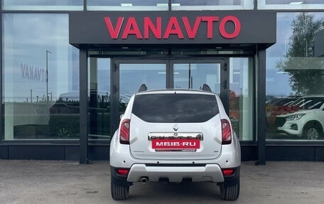 Renault Duster I рестайлинг, 2017 год, 1 265 000 рублей, 4 фотография