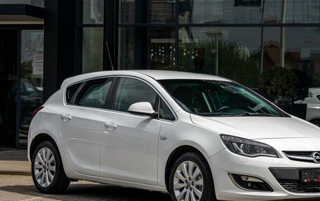 Opel Astra J, 2014 год, 895 000 рублей, 7 фотография