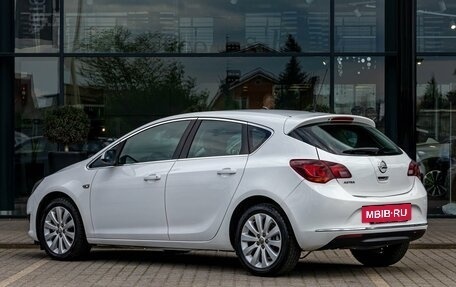 Opel Astra J, 2014 год, 895 000 рублей, 4 фотография