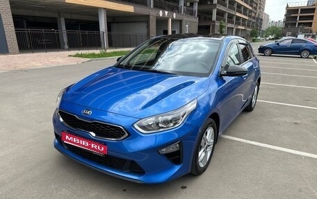 KIA cee'd III, 2021 год, 1 980 000 рублей, 1 фотография
