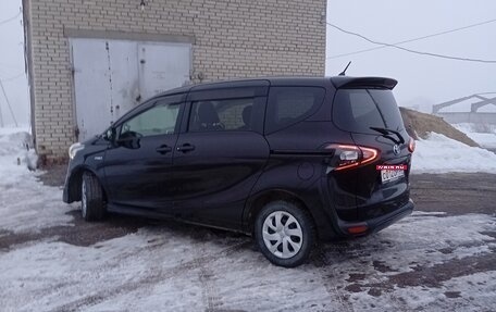 Toyota Sienta II, 2018 год, 1 350 000 рублей, 1 фотография