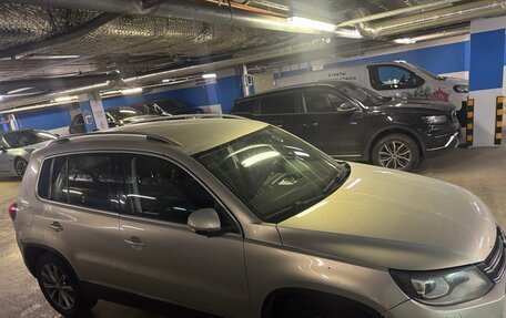 Volkswagen Tiguan I, 2011 год, 830 000 рублей, 4 фотография