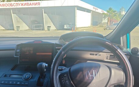 Honda Freed I, 2010 год, 900 000 рублей, 7 фотография