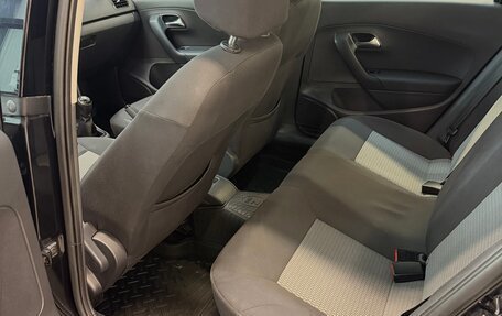 Volkswagen Polo VI (EU Market), 2013 год, 850 000 рублей, 13 фотография