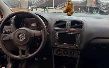 Volkswagen Polo VI (EU Market), 2013 год, 850 000 рублей, 14 фотография