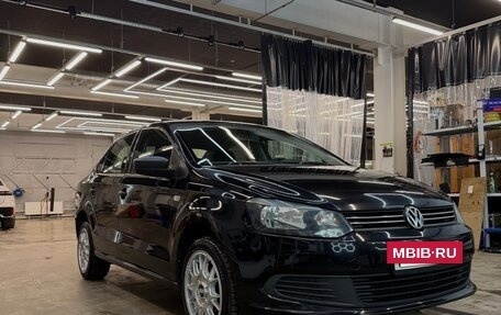 Volkswagen Polo VI (EU Market), 2013 год, 850 000 рублей, 3 фотография