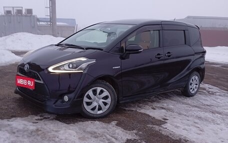 Toyota Sienta II, 2018 год, 1 350 000 рублей, 2 фотография