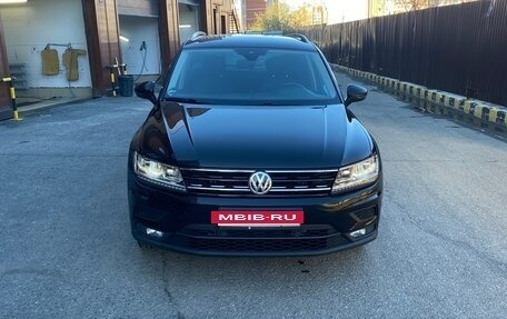 Volkswagen Tiguan II, 2019 год, 2 700 000 рублей, 5 фотография