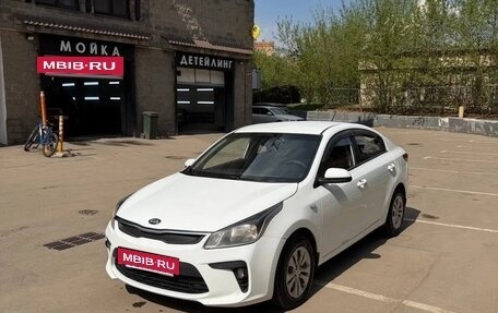KIA Rio IV, 2018 год, 819 999 рублей, 9 фотография