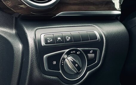 Mercedes-Benz V-Класс, 2019 год, 2 500 000 рублей, 12 фотография