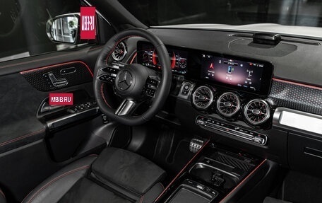 Mercedes-Benz GLB, 2025 год, 6 720 000 рублей, 16 фотография