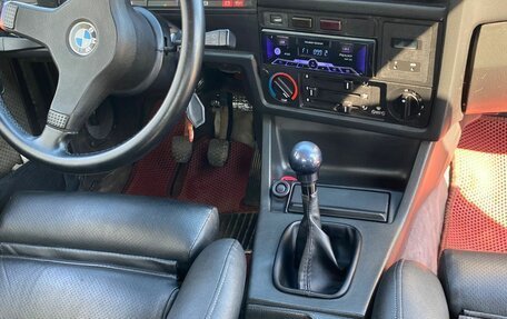 BMW 3 серия, 1985 год, 970 000 рублей, 9 фотография
