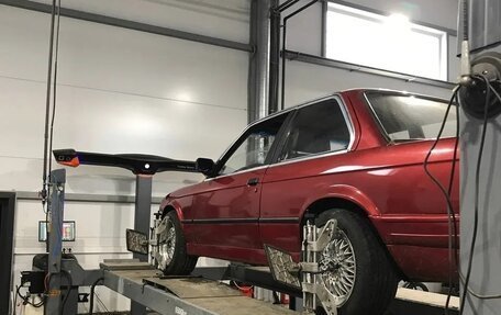 BMW 3 серия, 1985 год, 970 000 рублей, 30 фотография