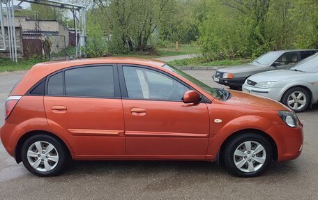 KIA Rio II, 2011 год, 700 000 рублей, 6 фотография