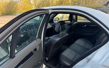 Mercedes-Benz C-Класс, 2010 год, 1 099 000 рублей, 8 фотография