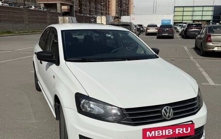 Volkswagen Polo VI (EU Market), 2017 год, 830 000 рублей, 2 фотография