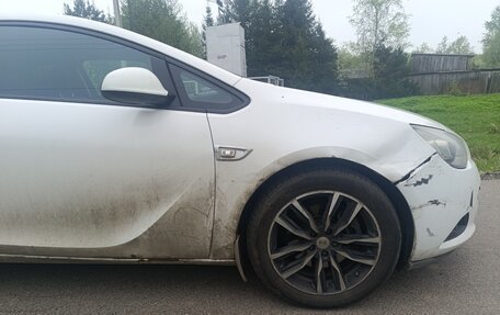 Opel Astra J, 2013 год, 650 000 рублей, 8 фотография