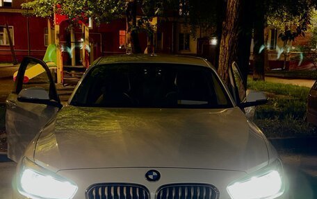 BMW 1 серия, 2016 год, 1 600 000 рублей, 3 фотография